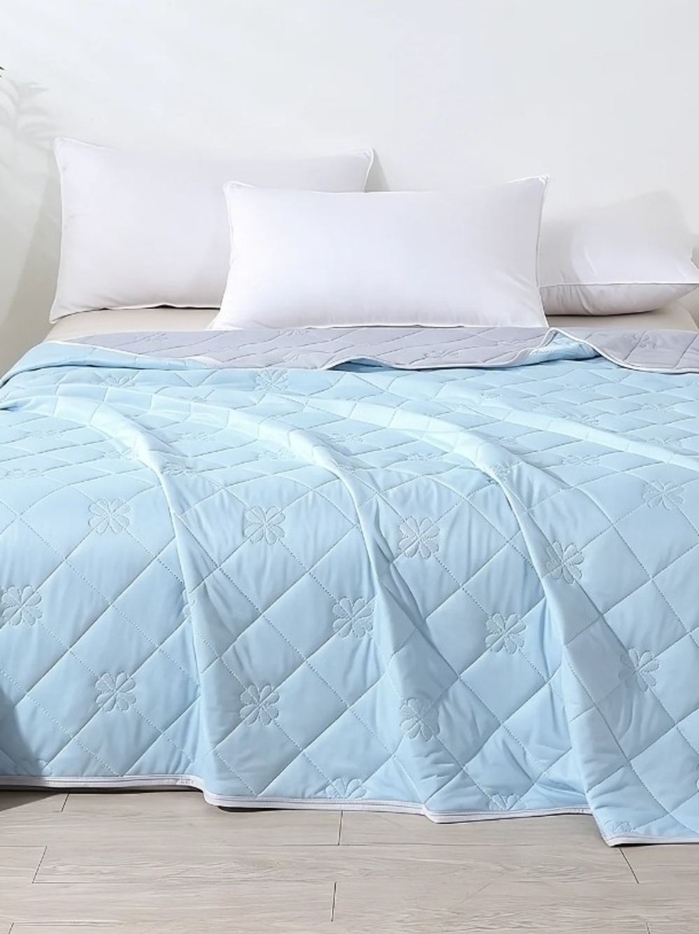 Light Blue Quilted  Cooling Blanket King Size
